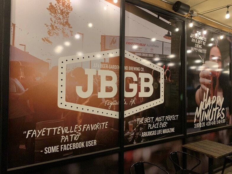 More Photos Of 3615 N Steele Blvd, Fayetteville Bar For Sale