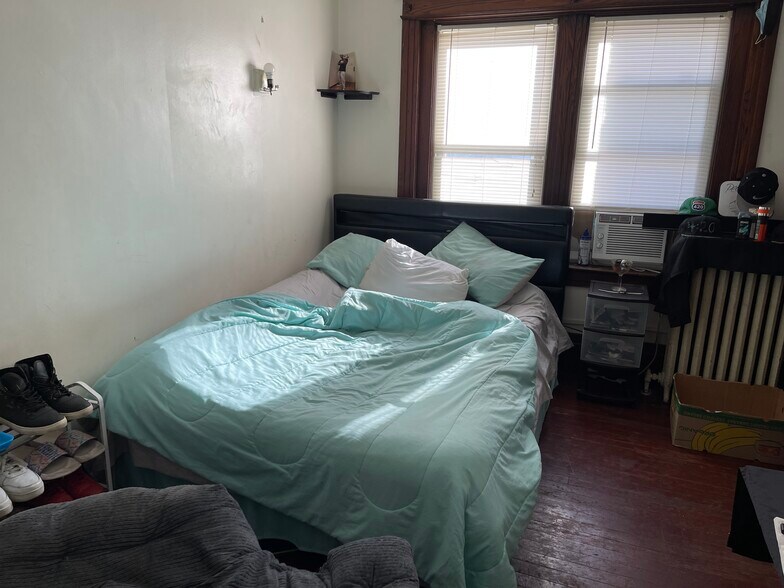 More Photos Of 1284 Dewey Ave, Rochester Storefront Retail Residential For Sale