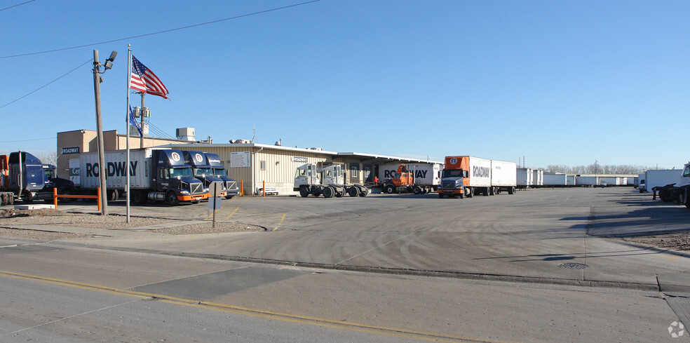 Primary Photo Of 233 S 42nd St, Kansas City Truck Terminal For Lease