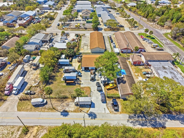 More Photos Of 645 Old Dixie Hwy, Sebastian Warehouse For Sale