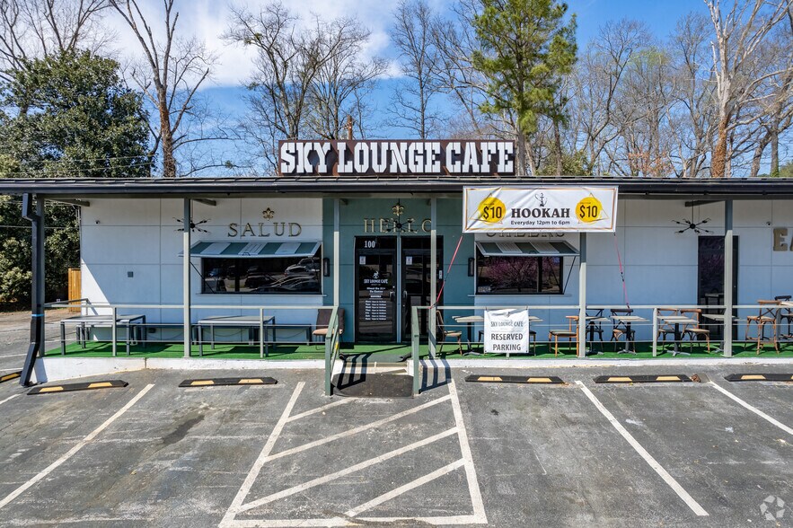 More Photos Of 1850 Lawrenceville Hwy, Decatur Freestanding For Lease