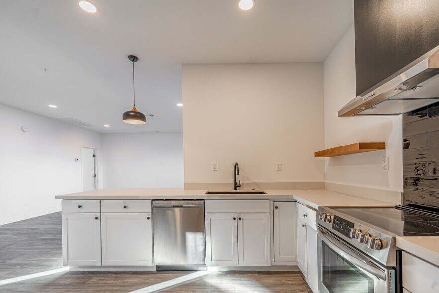 More Photos Of 719 W Missouri Ave, Phoenix Apartments For Sale