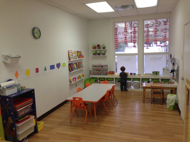 More Photos Of 8305 Hwy 71 W, Austin Storefront Retail Office For Lease
