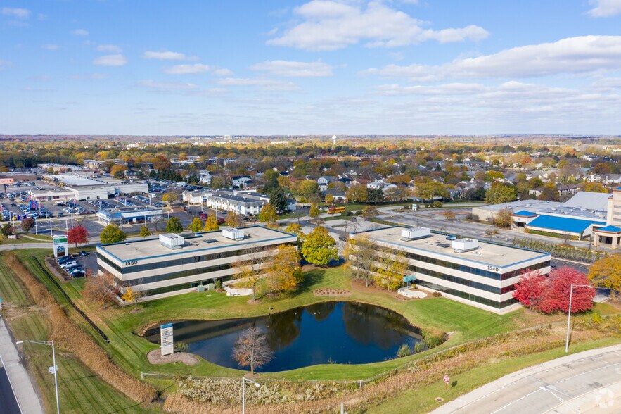 More Photos Of 1540 E Dundee Rd, Palatine Office For Lease