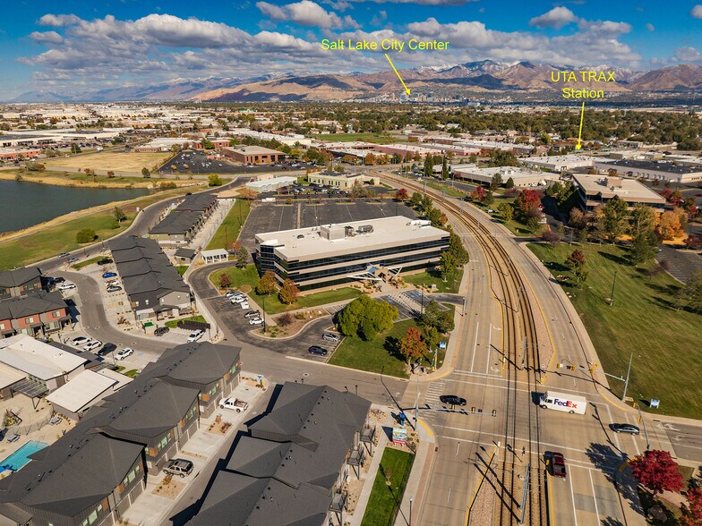 More Photos Of 2850 Decker Lake Dr, West Valley Unknown For Lease