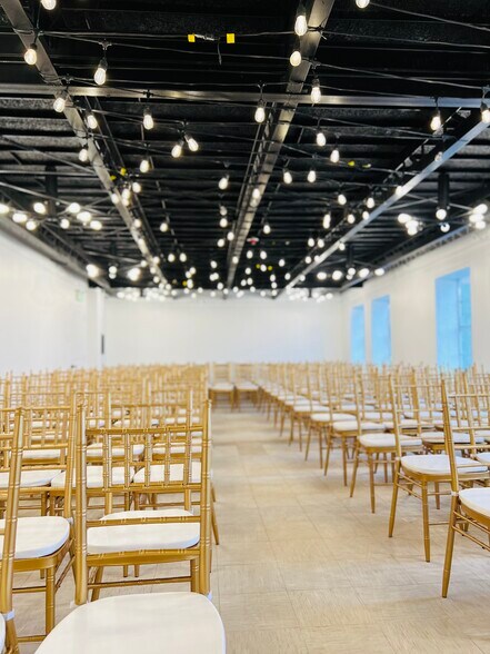 More Photos Of 100 N Main St, Galena Park Freestanding For Sale