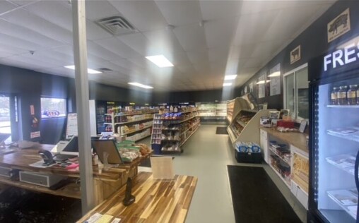 More Photos Of 511 South Main St, Princeville General Retail For Sale