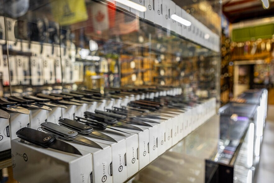 More Photos Of 16920 Mathis Church Rd, Houston Flex For Sale