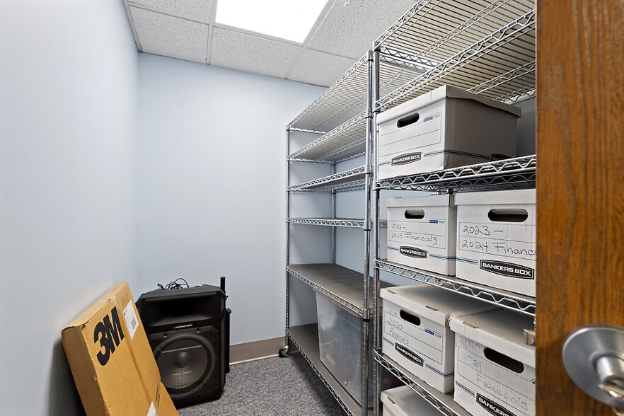 More Photos Of 219 Capitol St, Augusta Office For Lease