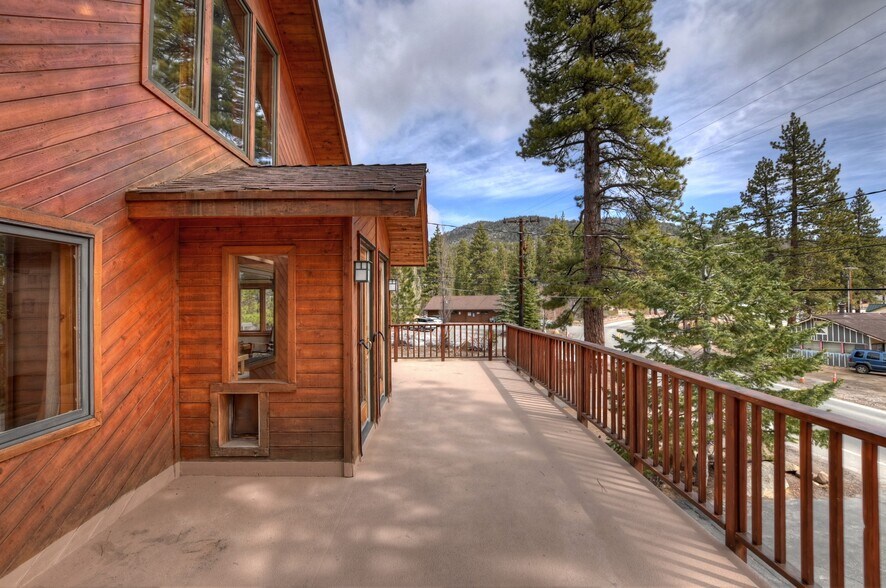 More Photos Of 39128 N Shore Dr, Fawnskin Specialty For Sale