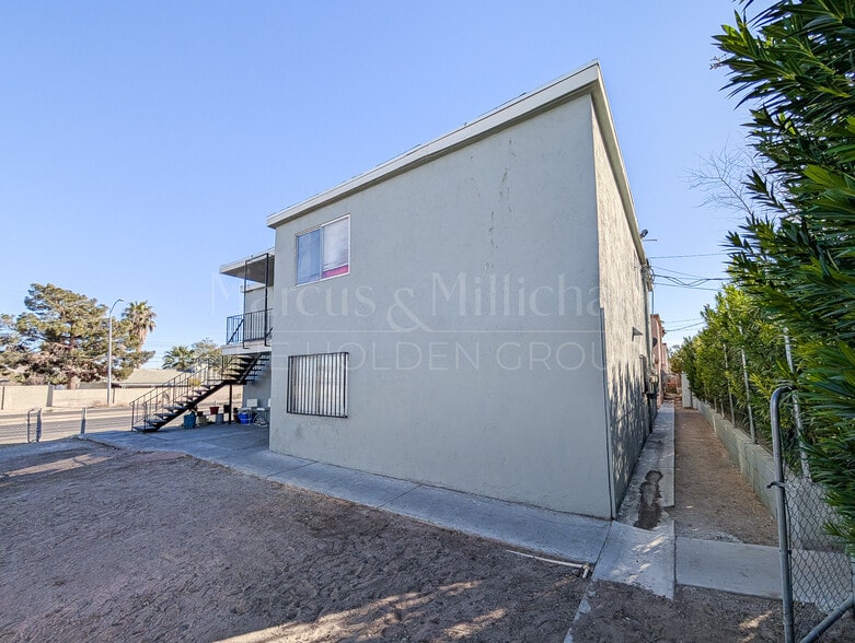 More Photos Of 841 N Bruce St, Las Vegas Apartments For Sale