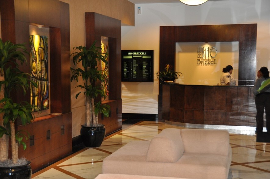 More Photos Of 1110 Brickell Ave, Miami Office For Lease