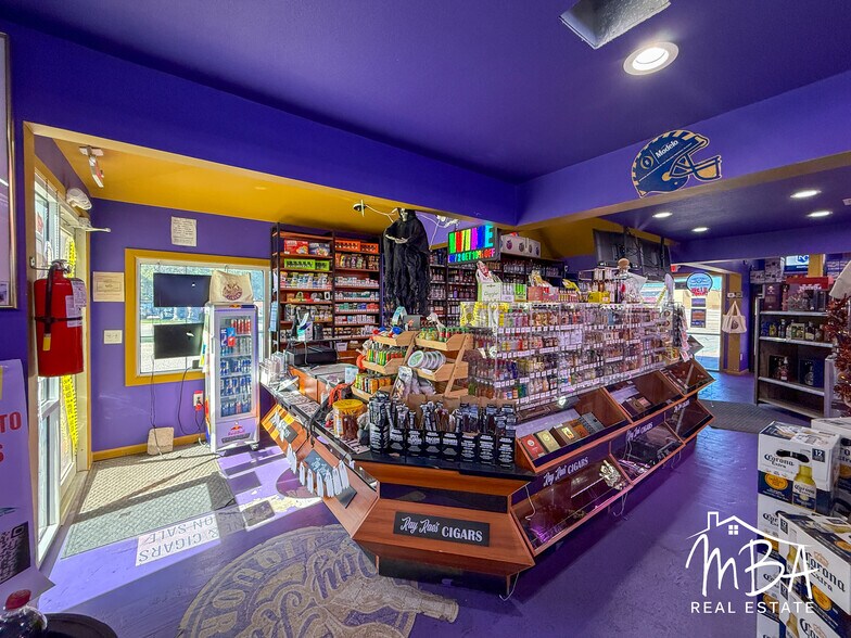 More Photos Of 1505 E Kansas Ave, Garden City Restaurant For Sale