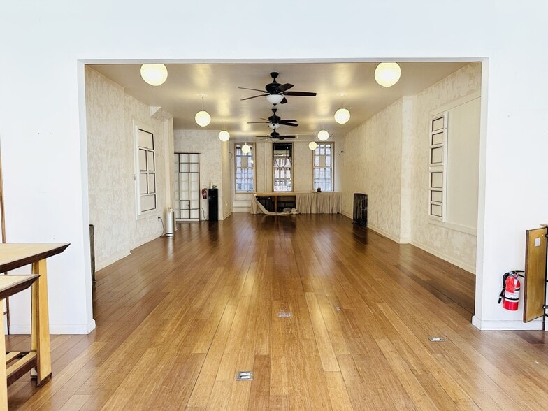 More Photos Of 125 Stanton St, New York Apartments For Lease