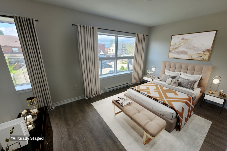 More Photos Of 11 Dennis Av, Toronto Apartments For Sale