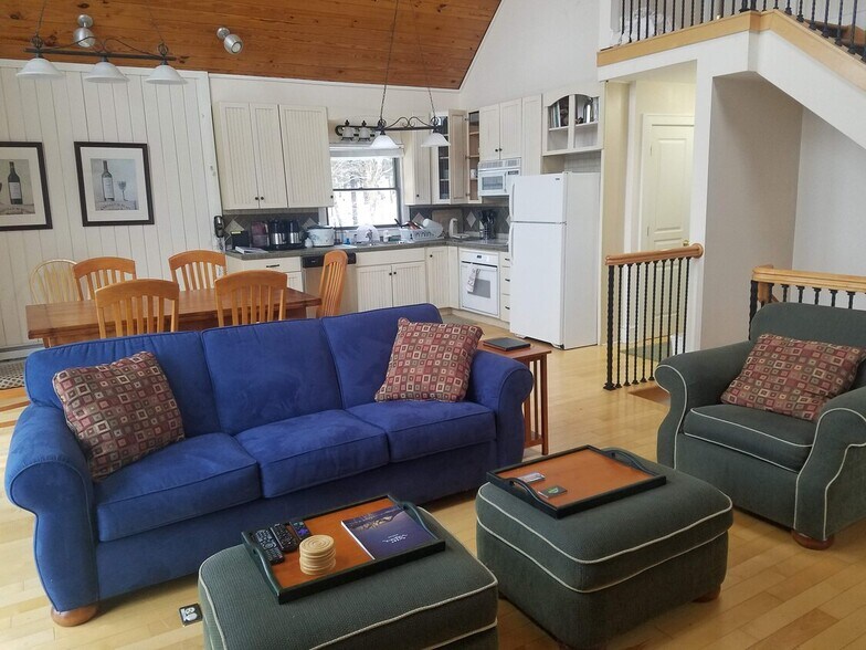 More Photos Of , Snowshoe Specialty For Sale