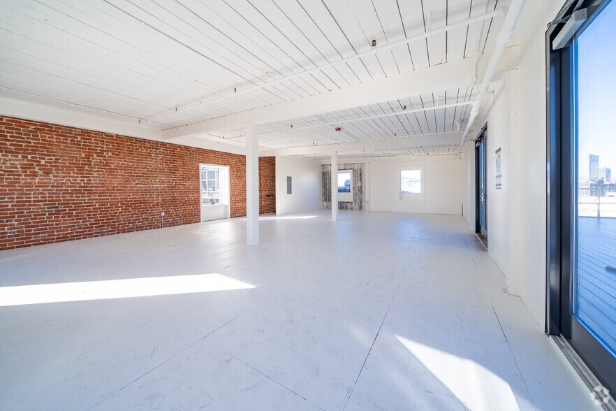 More Photos Of 2 Henry Adams St, San Francisco Office For Lease