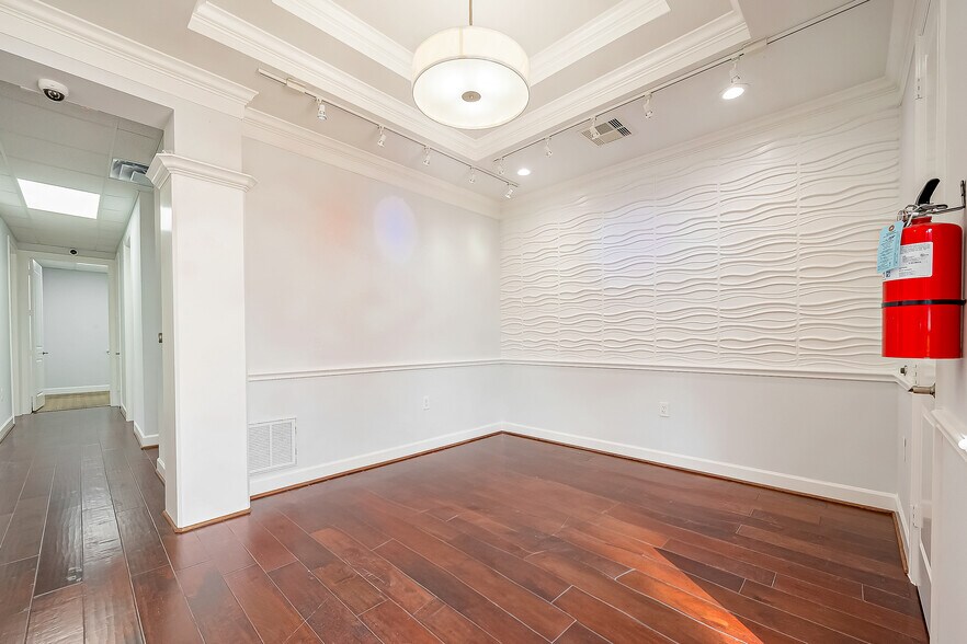 More Photos Of 16000 Park Ten Pl, Houston Medical For Lease