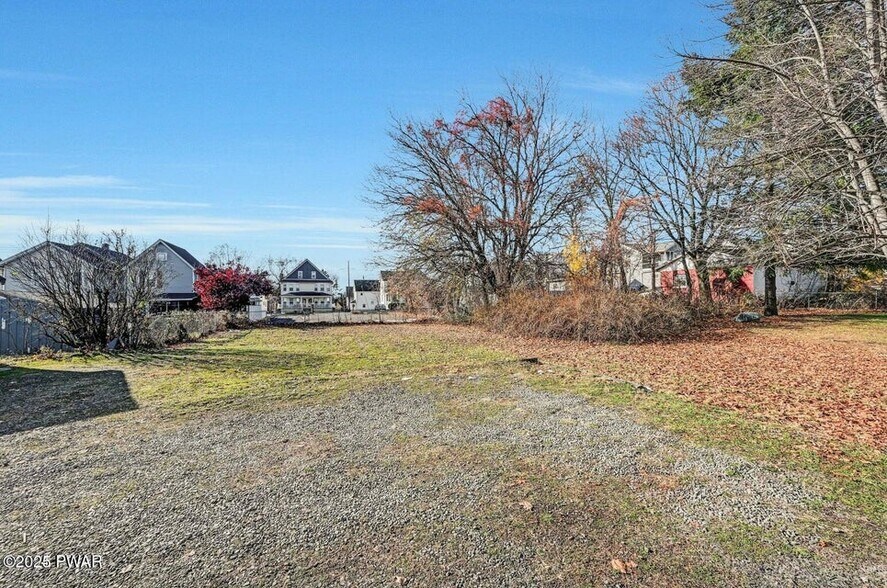 More Photos Of 620-622 E Market St, Scranton Office Residential For Sale