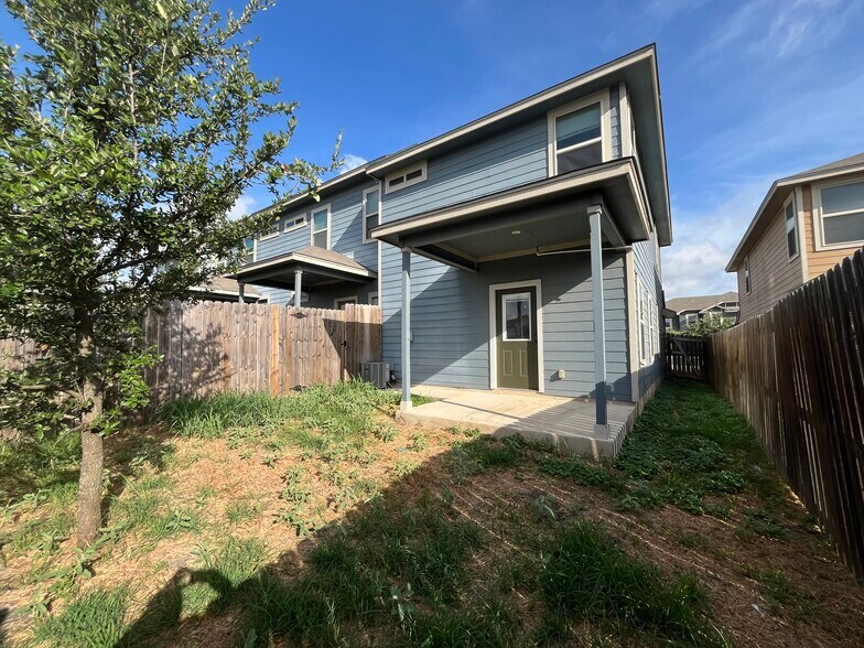 More Photos Of 7002 Donovan Way, San Antonio Apartments For Sale