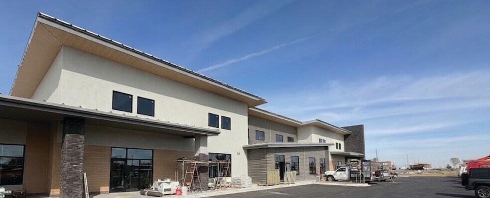 More Photos Of 200 W 69th Ct, Loveland Warehouse For Lease