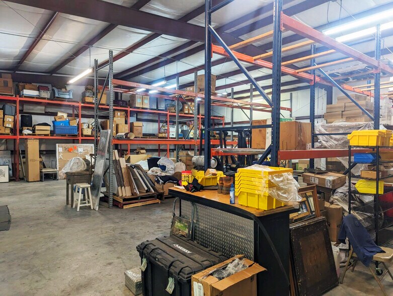 More Photos Of 2261 Dawes Rd, Mobile Warehouse For Sale
