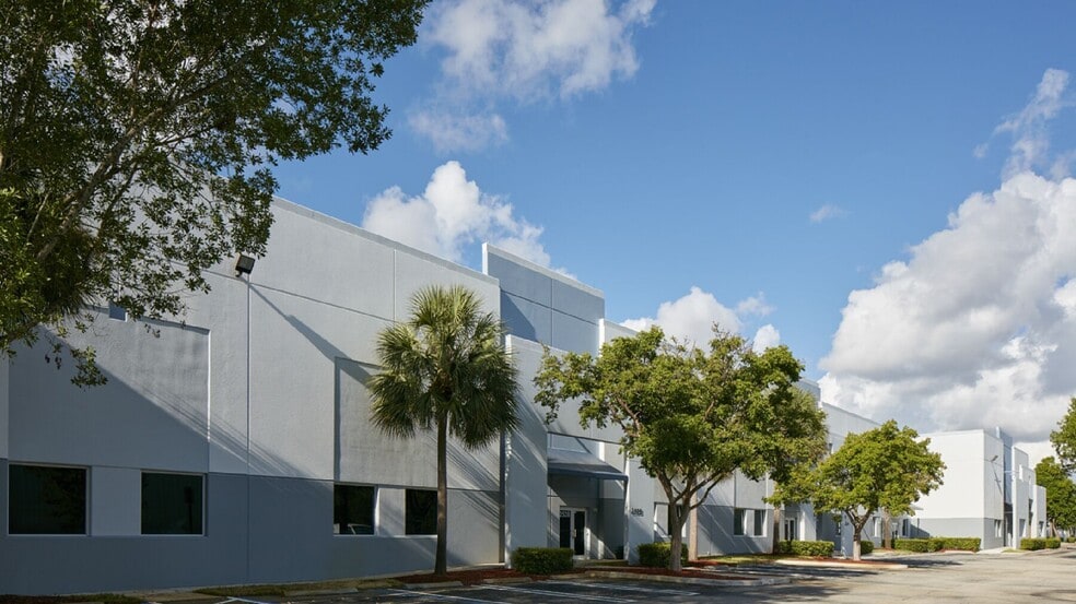Primary Photo Of 2500 N Andrews Ave, Pompano Beach Light Manufacturing For Lease