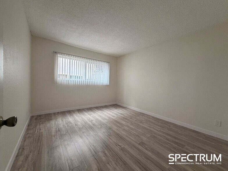More Photos Of , North Hills Multifamily For Sale