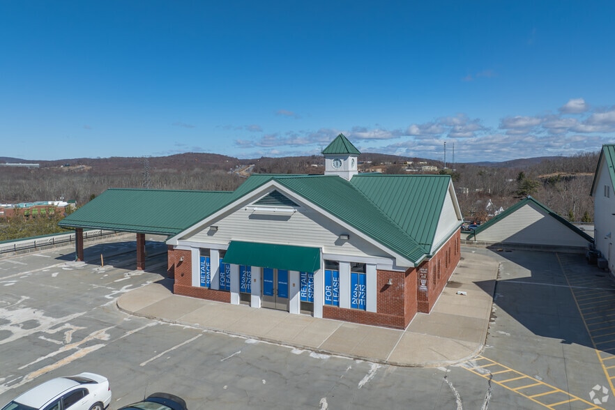 More Photos Of 100 Independent Way, Brewster Village Freestanding For Lease