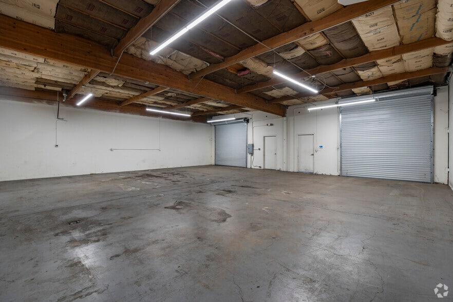 More Photos Of 260 Freeport Blvd, Sparks Light Manufacturing For Lease