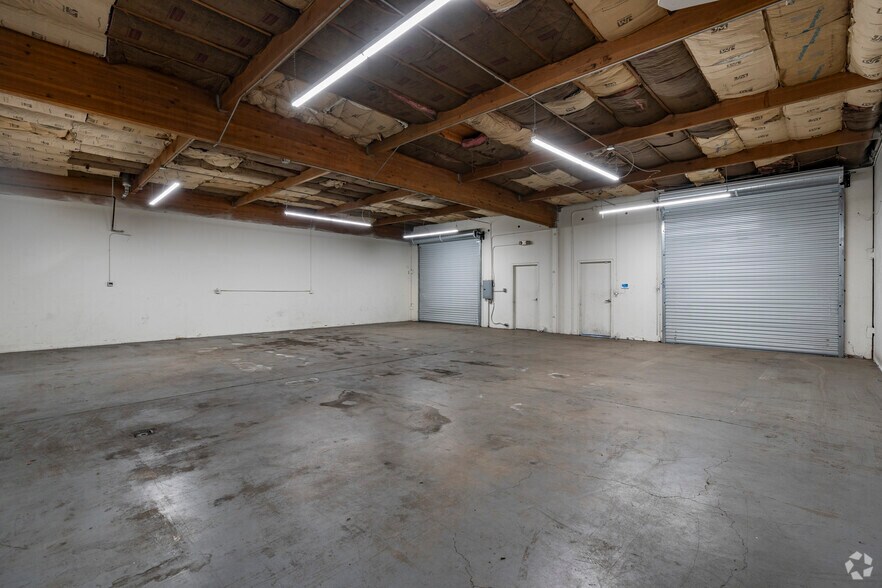 More Photos Of 260 Freeport Blvd, Sparks Light Manufacturing For Lease