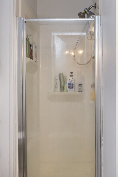 More Photos Of 1434 S 5th St, Philadelphia Apartments For Sale