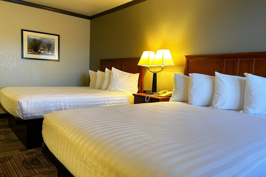 More Photos Of 1101 W Apache Trl, Apache Junction Hotel For Sale