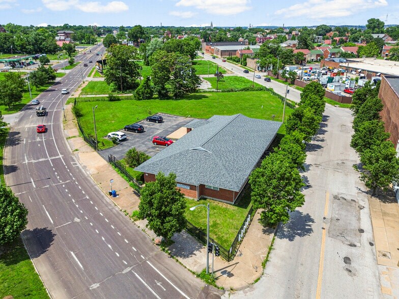More Photos Of 1451 Mullanphy St, Saint Louis Office For Sale