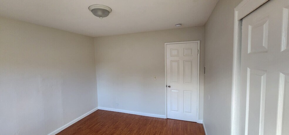 More Photos Of 811 Jeanne Ave, San Jose Apartments For Sale