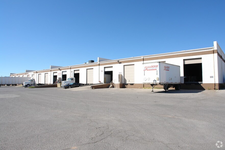 Primary Photo Of 9715-9721 Carnegie Ave, El Paso Distribution For Lease