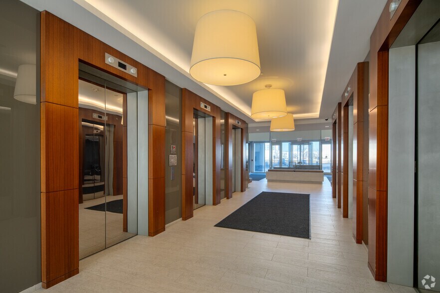 More Photos Of 1600 McConnor Pky, Schaumburg Office For Lease