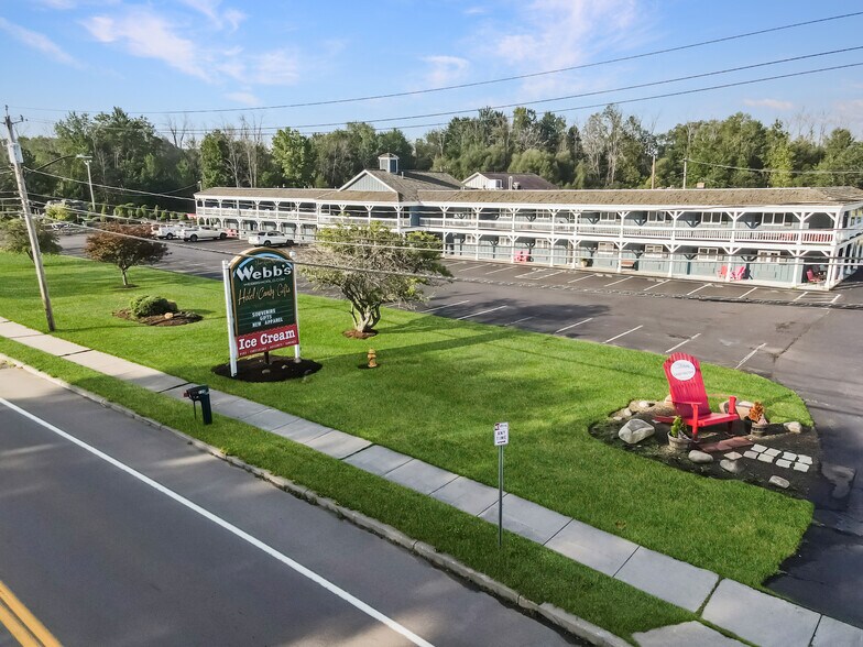 More Photos Of 115 W Lake Rd, Mayville Hotel For Sale
