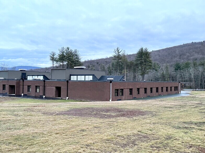 More Photos Of 2055 Pa-29, Monroe Township Schools For Sale