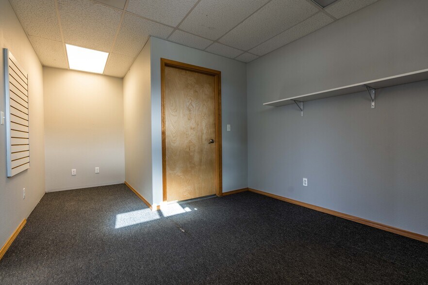 More Photos Of 6665 S Main St, Bonners Ferry Storefront Retail Office For Sale