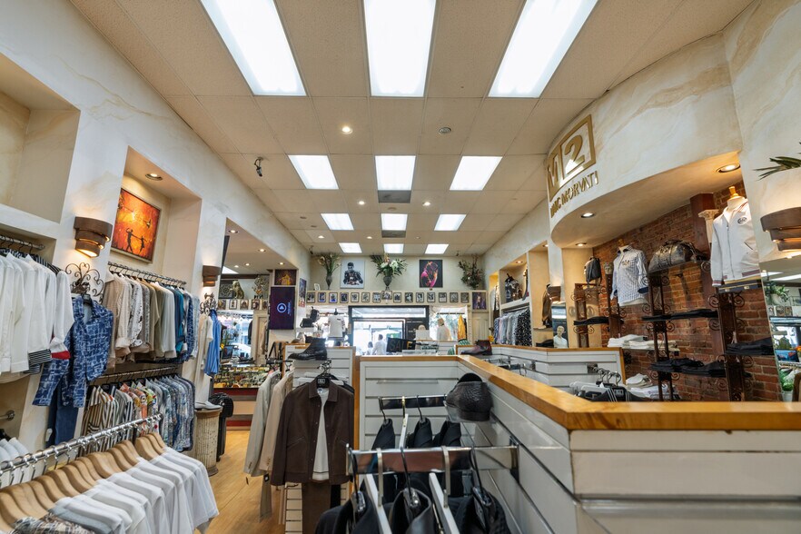 More Photos Of 818 S Los Angeles St, Los Angeles General Retail For Sale