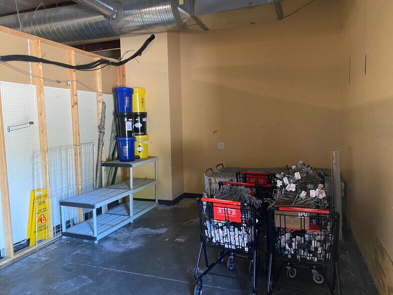 More Photos Of 4404 Old Rural Hall Rd, Winston-Salem Freestanding For Lease