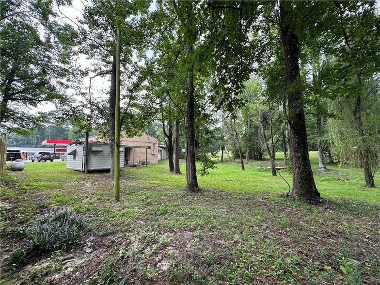 More Photos Of 1521 Lee Road 379, Smiths Station Freestanding For Sale