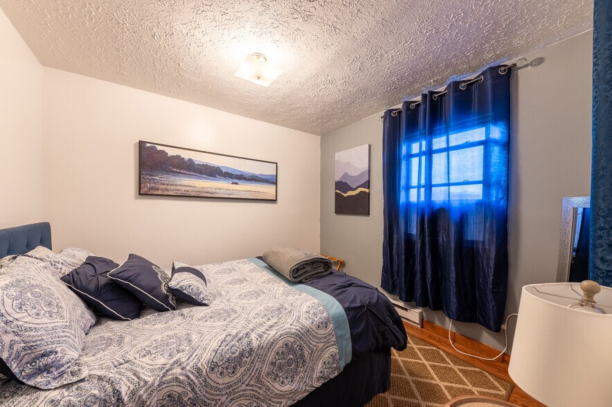 More Photos Of 309 Keller Ave, Fayetteville Storefront Retail Office For Sale