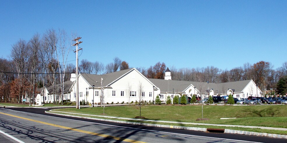 More Photos Of 76 Stirling Rd, Warren Office For Sale