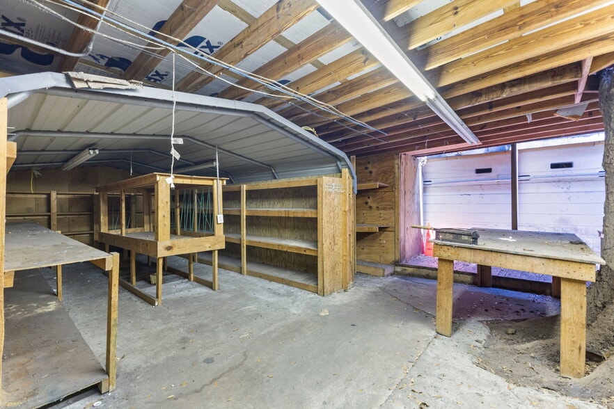 More Photos Of 5034 N Nebraska Ave, Tampa Freestanding For Sale