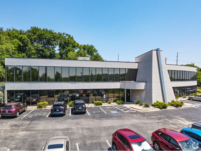 Primary Photo Of 7712 S Yale Ave, Tulsa Medical For Sale