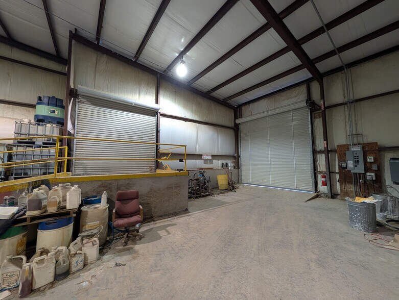 More Photos Of 602 Avenue B, Moody Industrial For Sale