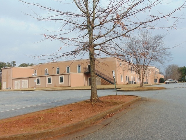 More Photos Of 1170 N Hairston Rd, Stone Mountain Religious Facility For Sale