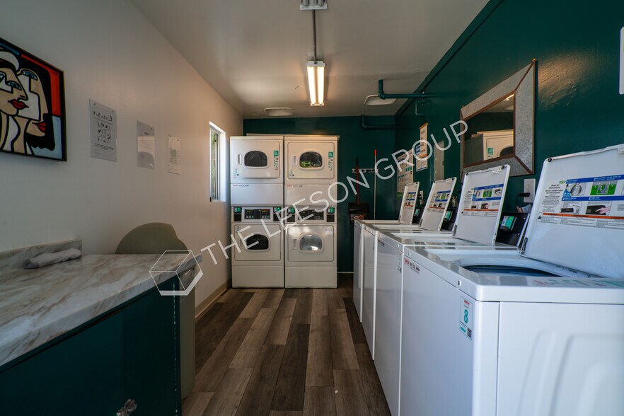 More Photos Of 25907 Oak St, Lomita Apartments For Sale